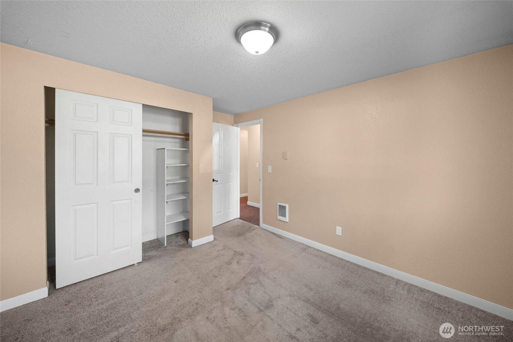 7015 Tolmie Drive Property Photo 26