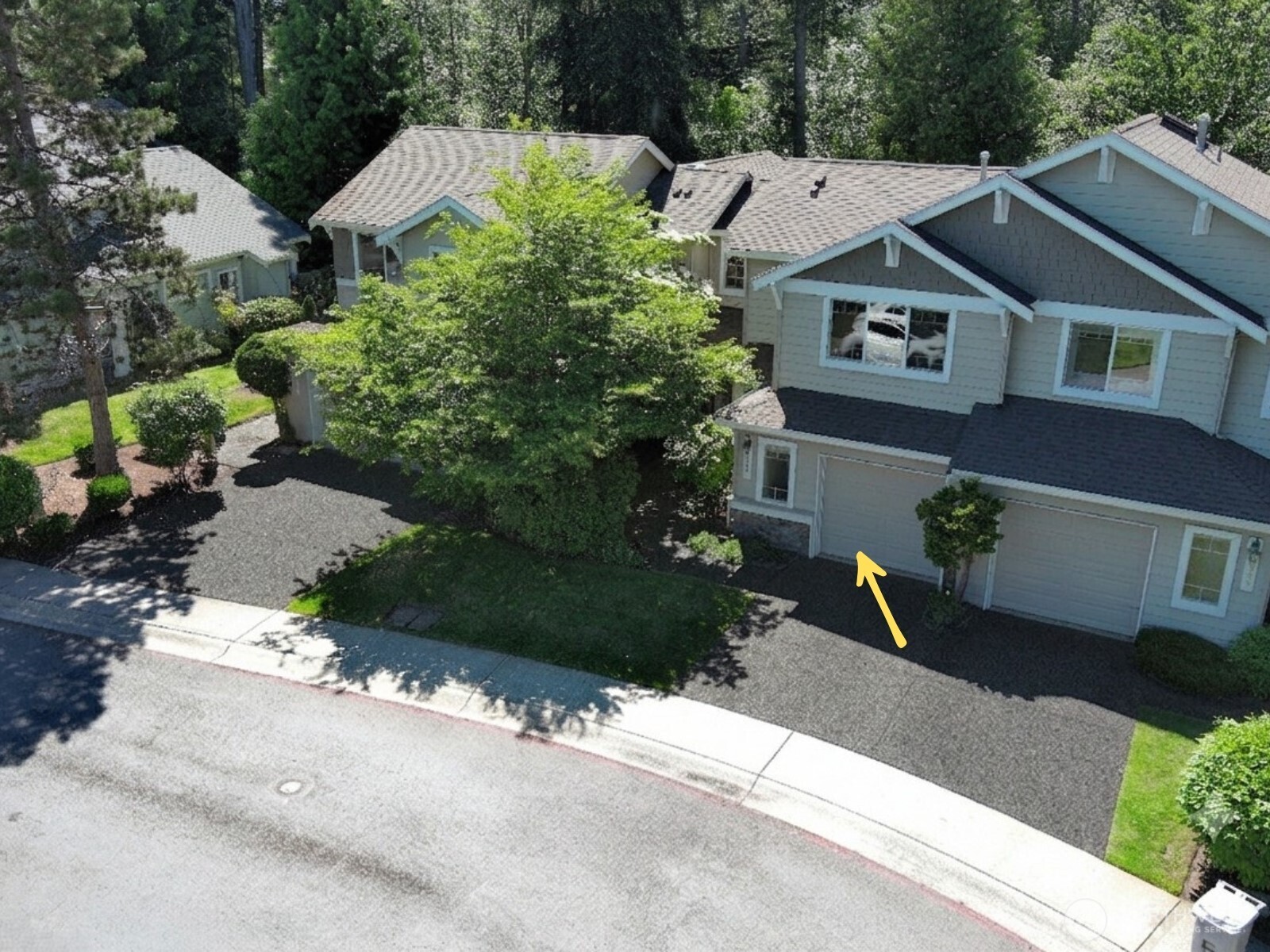 575 Elma Avenue Property Photo 2