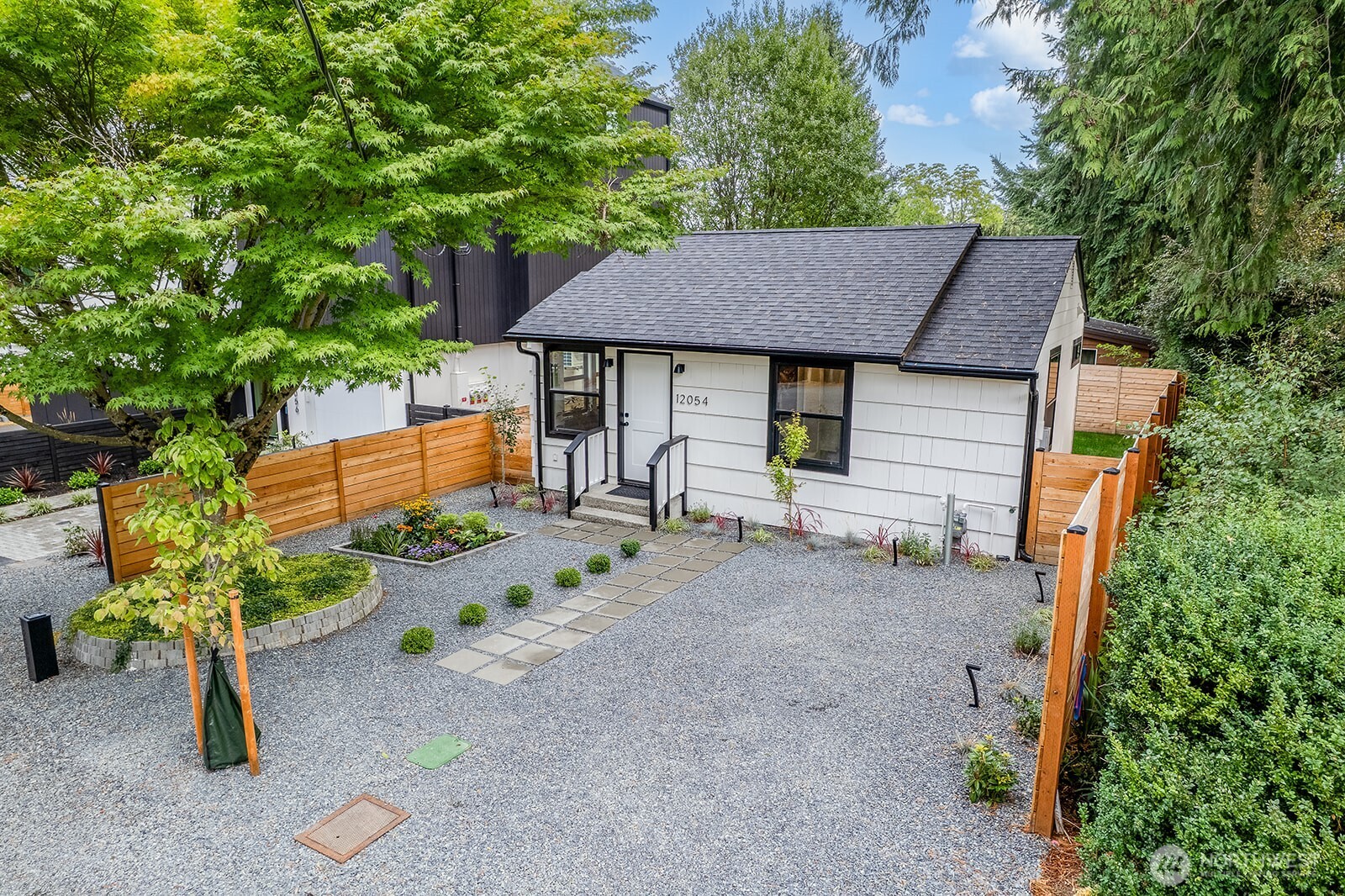 12054 20th Avenue Property Photo 3