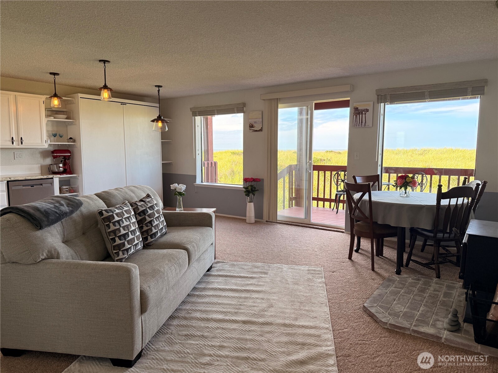 1317 Ocean Shores Boulevard 2 Property Photo 3