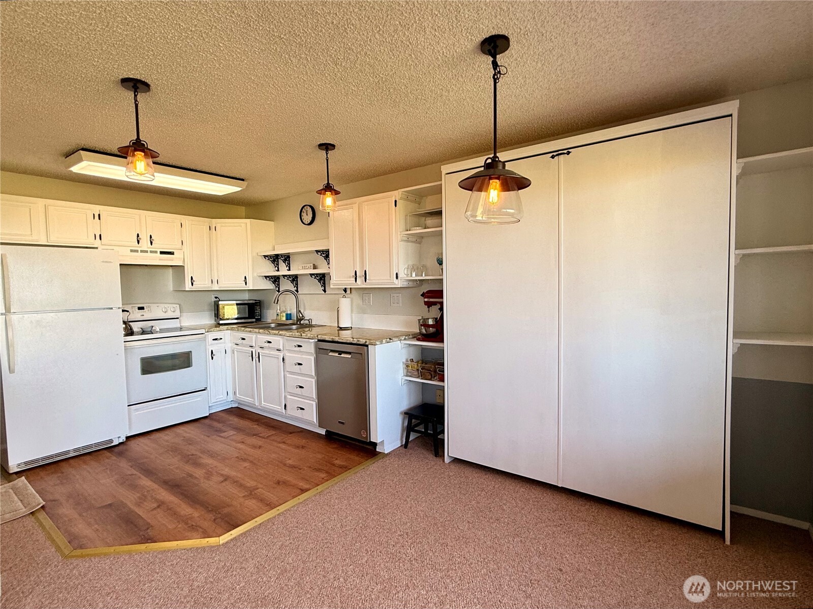 1317 Ocean Shores Boulevard 2 Property Photo 8