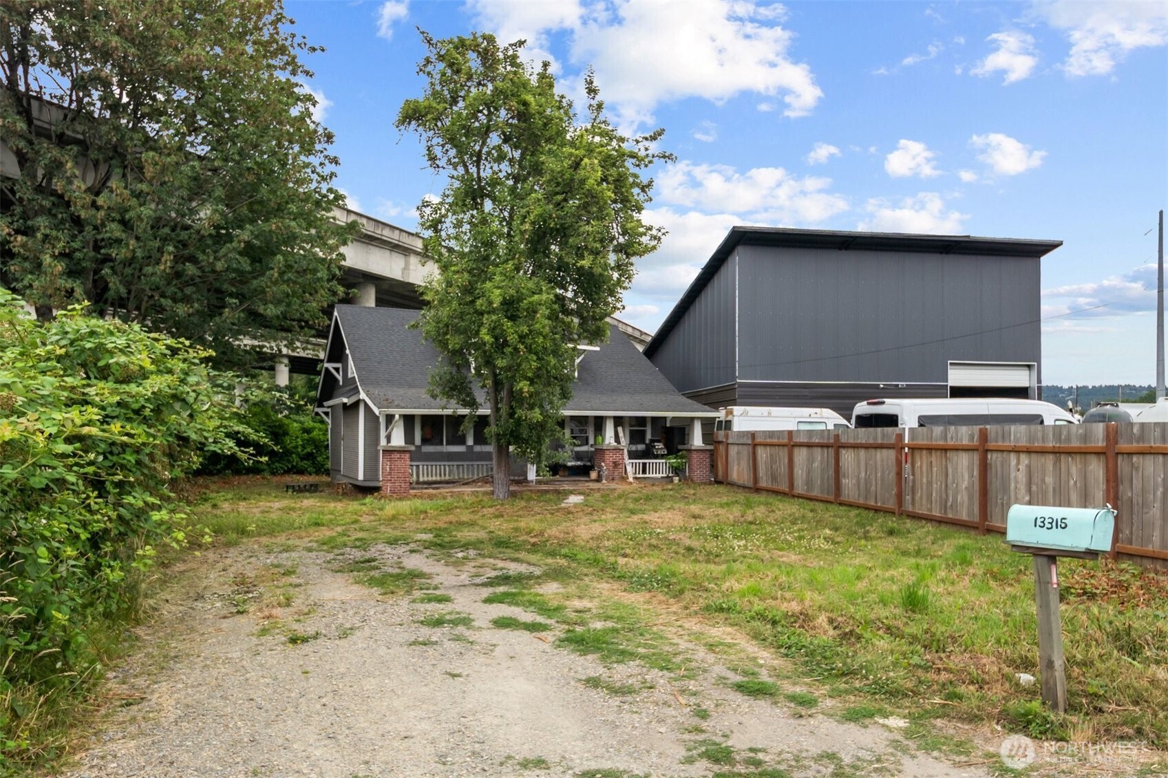 13315 Valley Avenue Property Photo 1