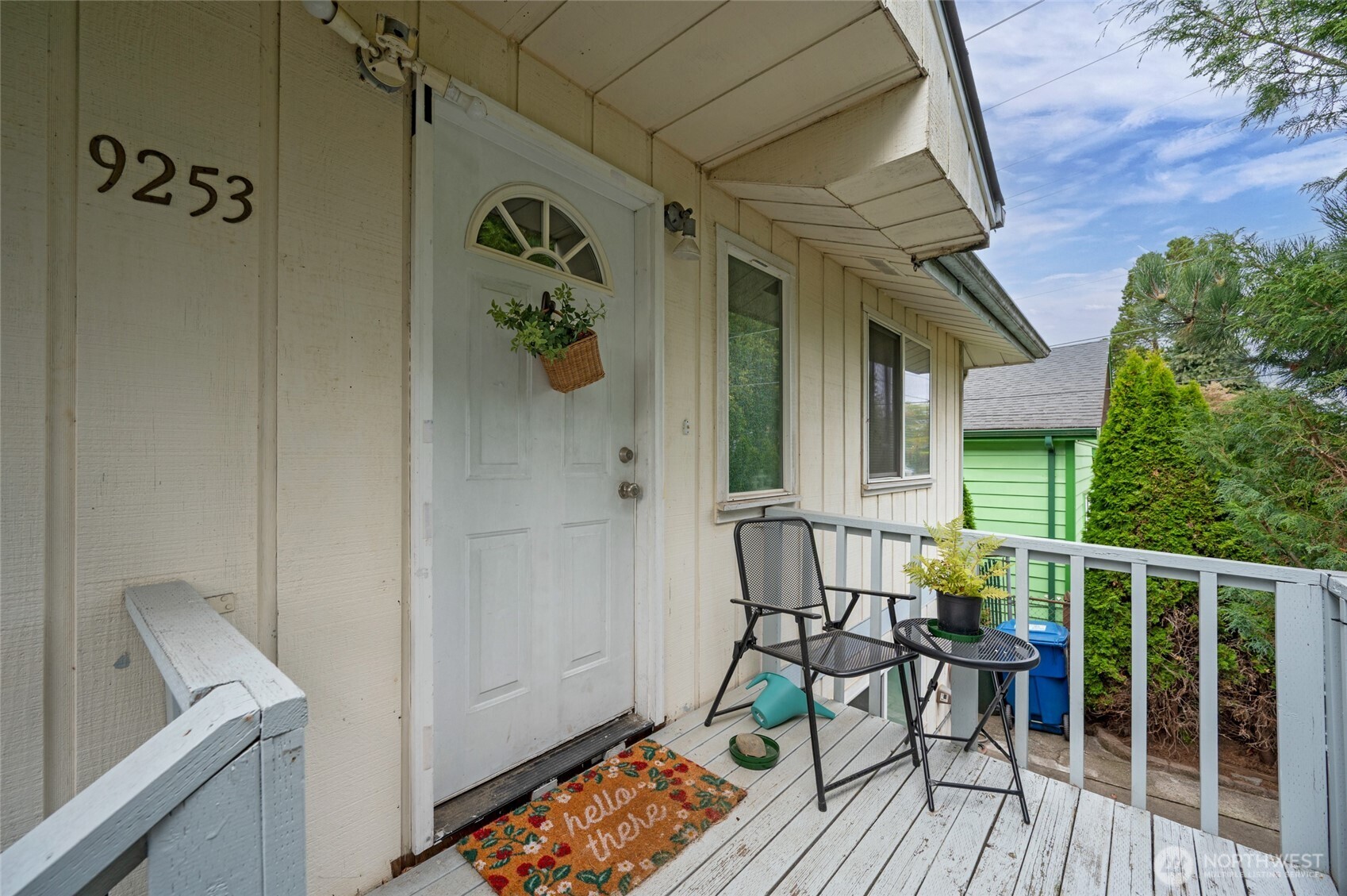 9253 3rd Avenue Property Photo 1