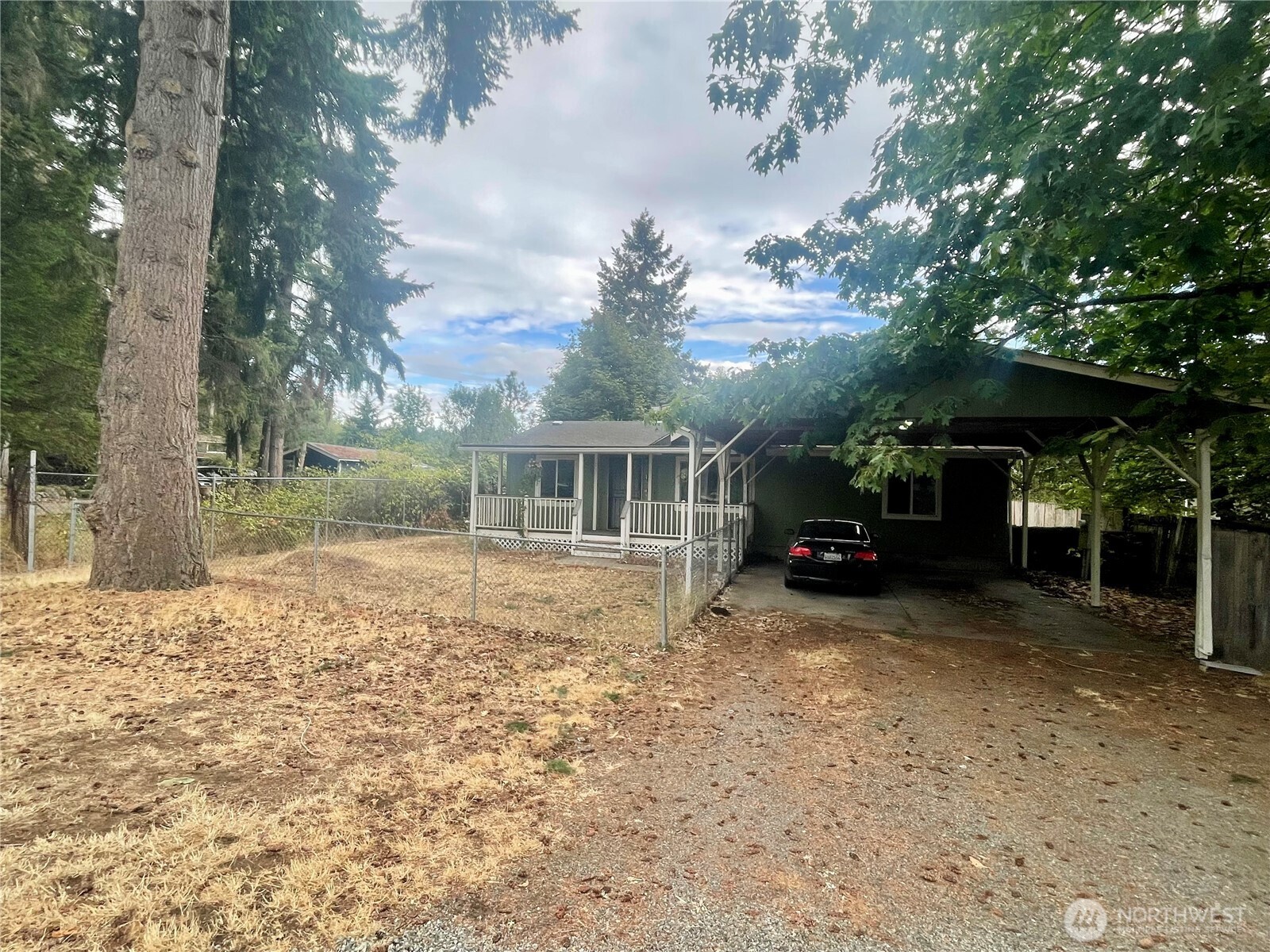 8510 Thuja Avenue Property Photo 3