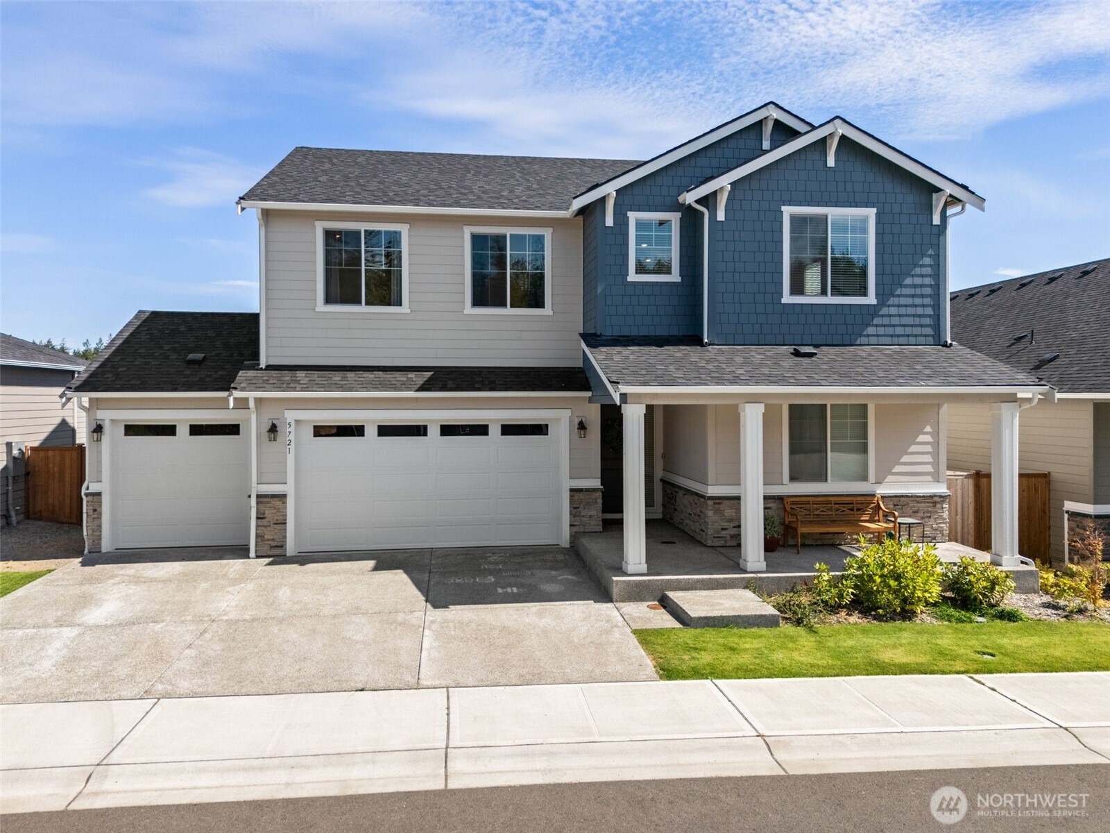 5721 Thornhill Avenue Property Photo 1