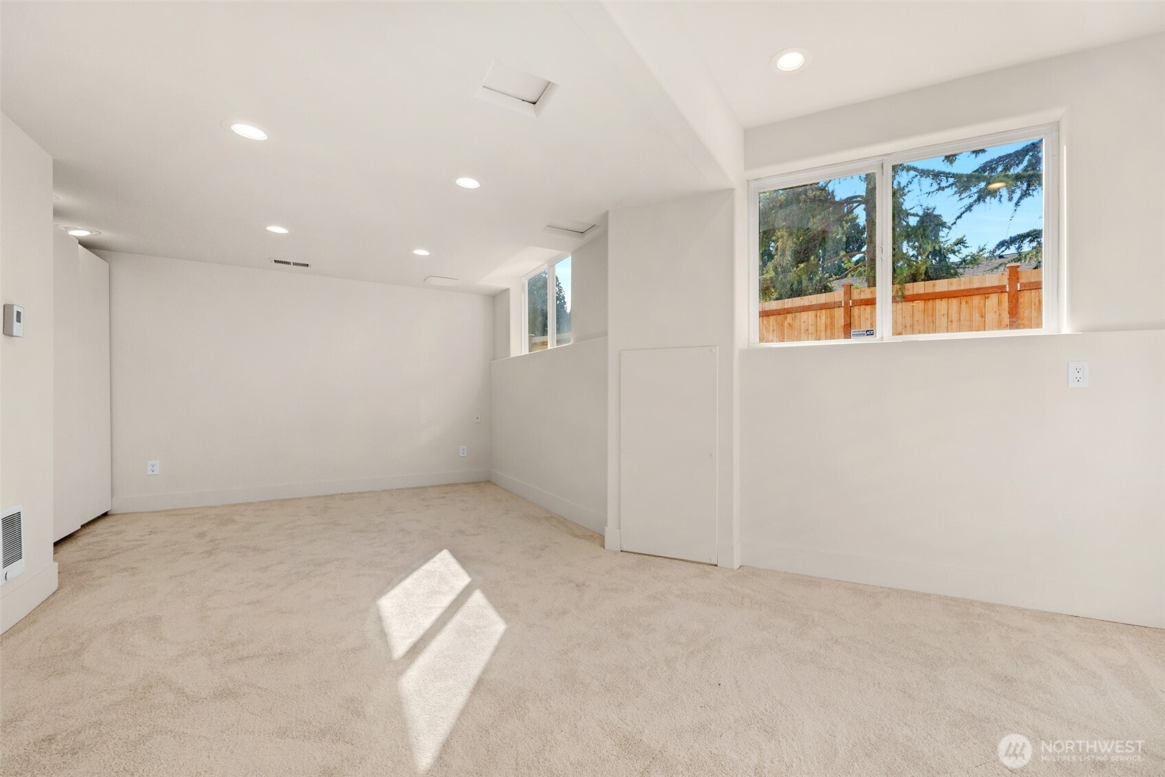 2145 Clover Court Property Photo 34