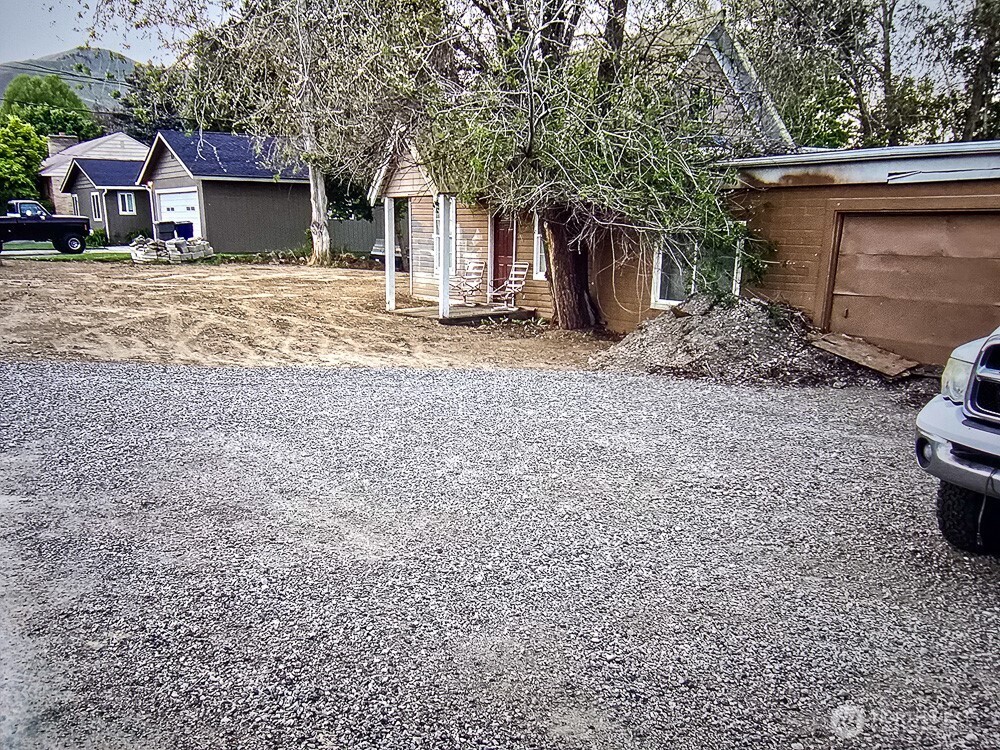 1322 4th Street Property Photo 13