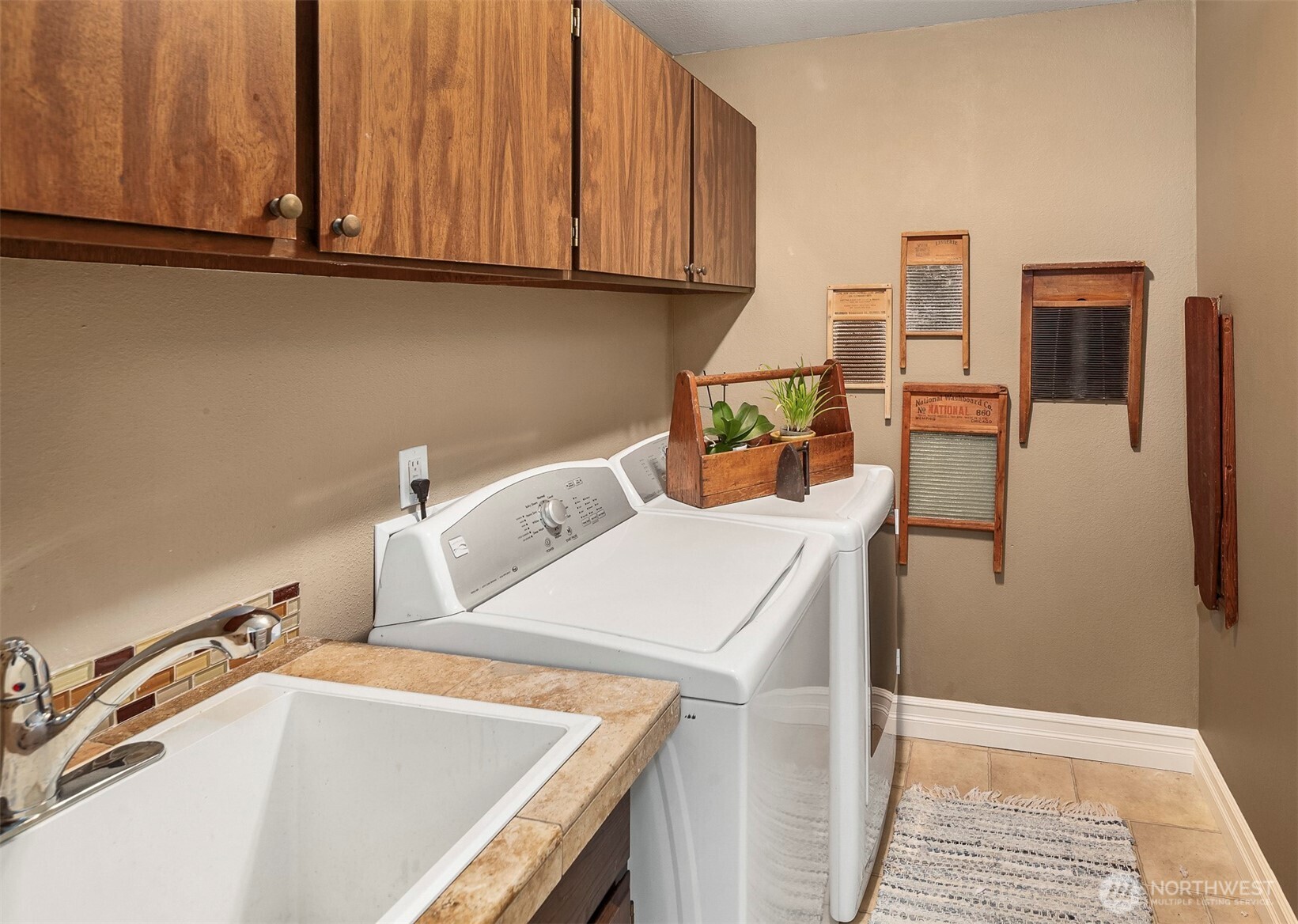 151 141st Place 110l Property Photo 35
