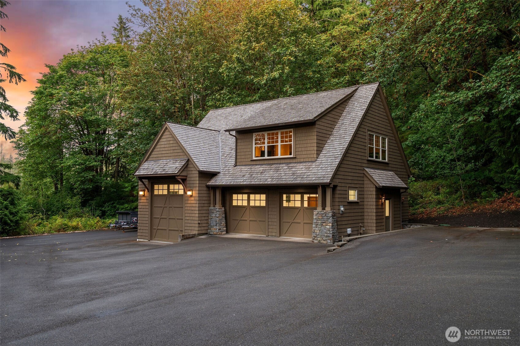 24950 Se Old Black Nugget Road Property Photo 6