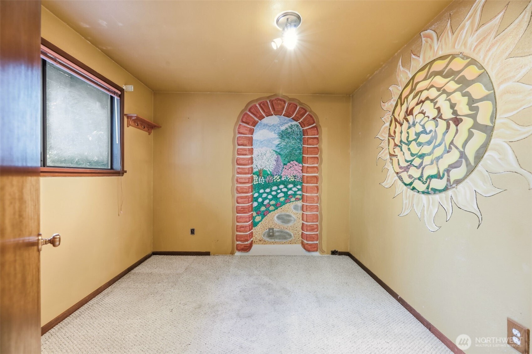 4928 E Lake Bosworth Drive Property Photo 4