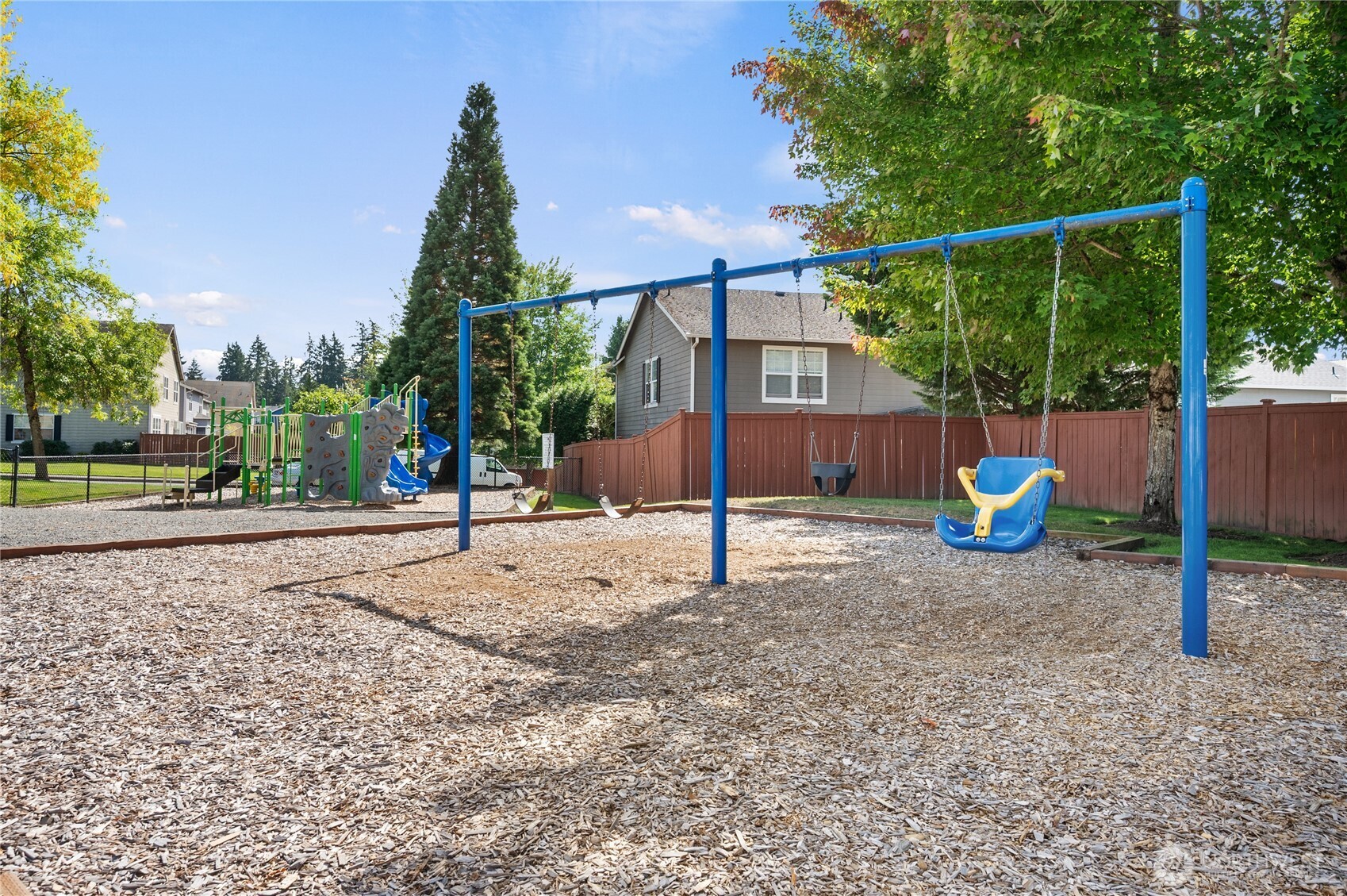 2226 Se 2nd Place Property Photo 30