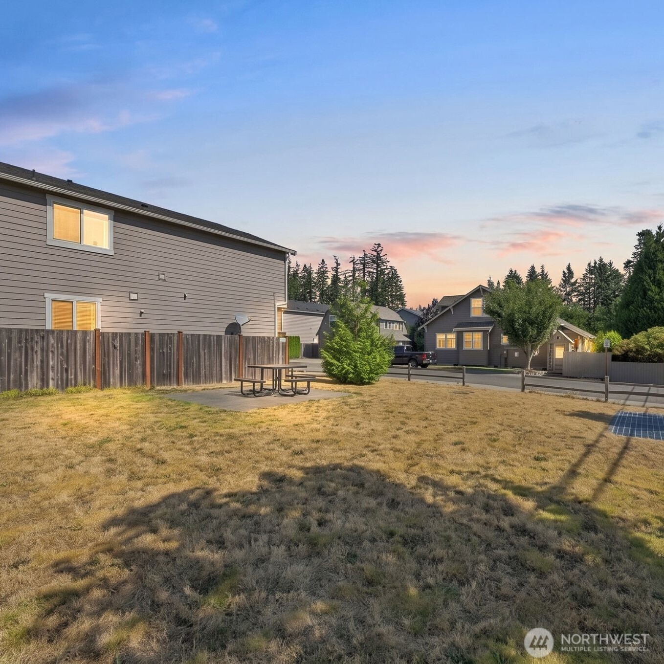 12426 29th Avenue Property Photo 4