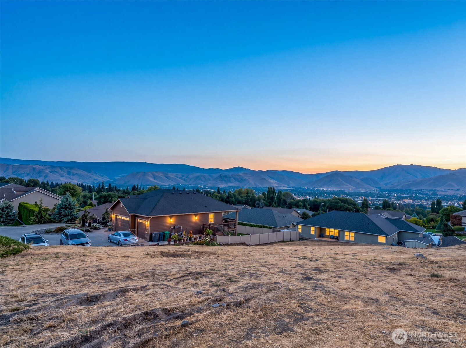 554 Bengal Lane Property Photo 1