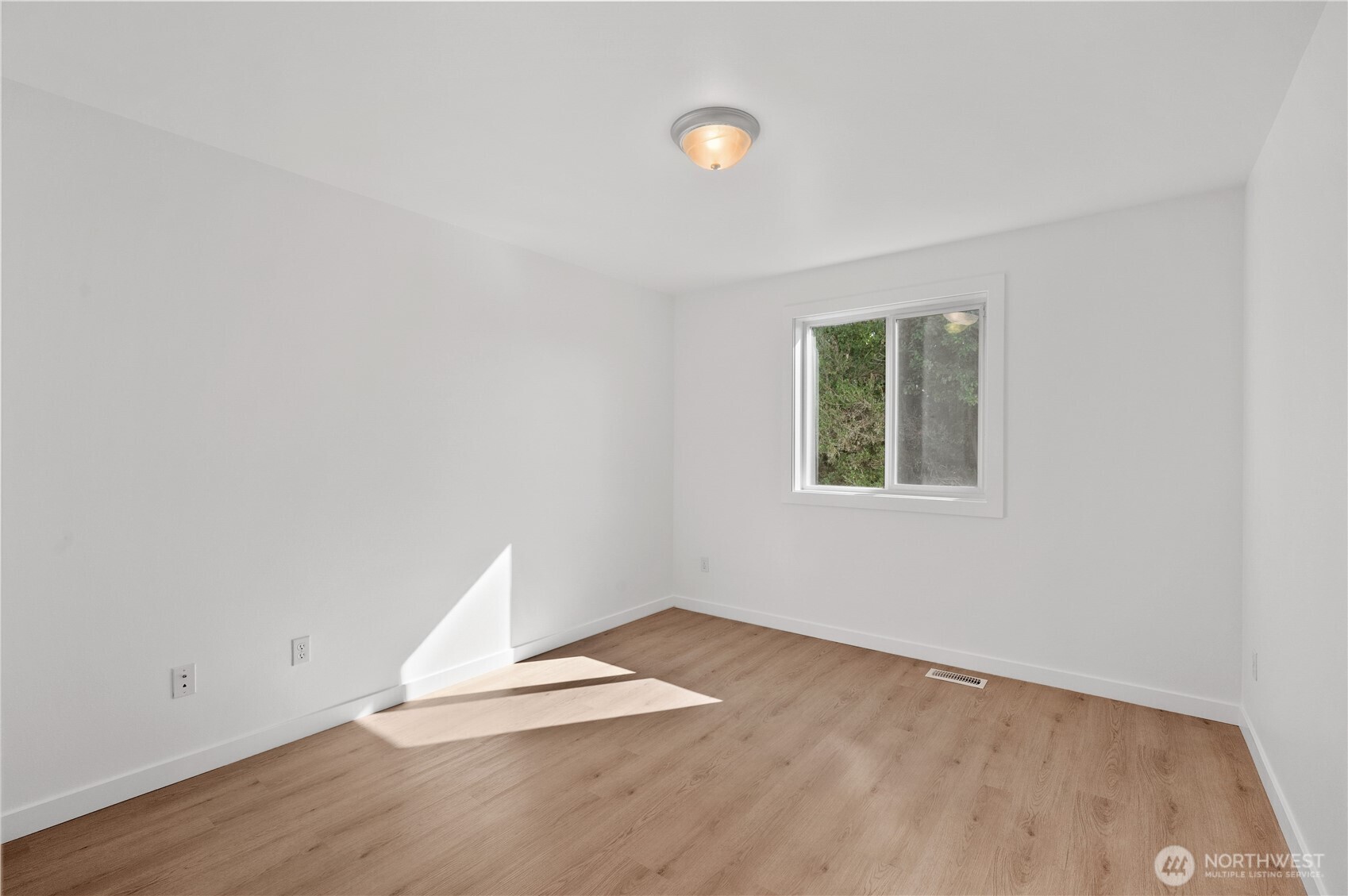 13585 190th Drive Property Photo 15
