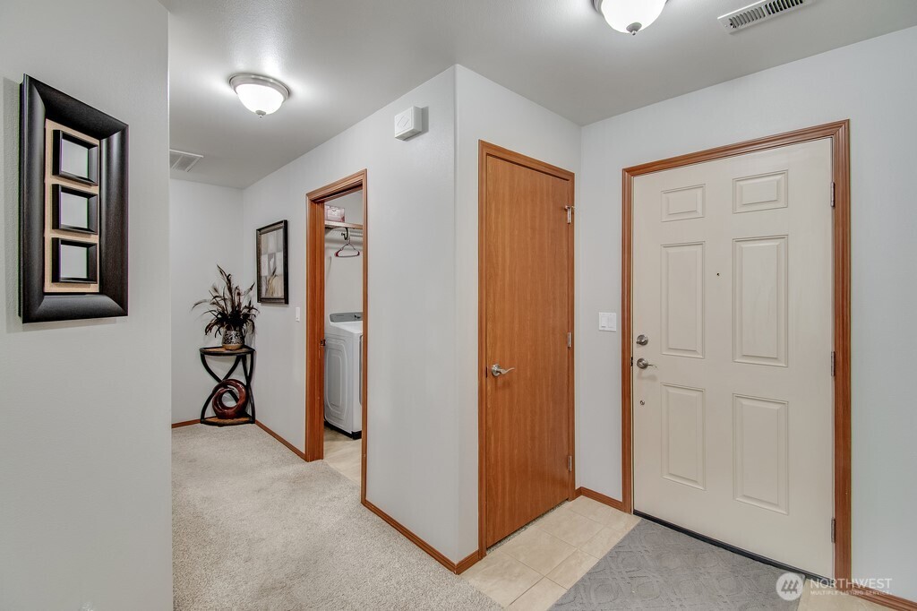 1534 Larkspur Drive Property Photo 24
