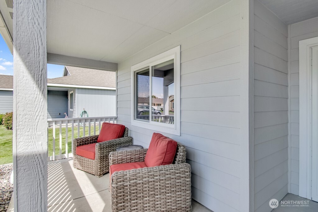 1534 Larkspur Drive Property Photo 30