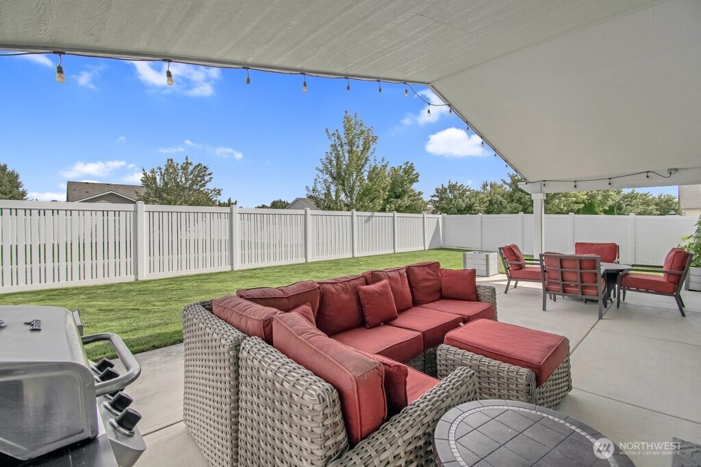 1534 Larkspur Drive Property Photo 31