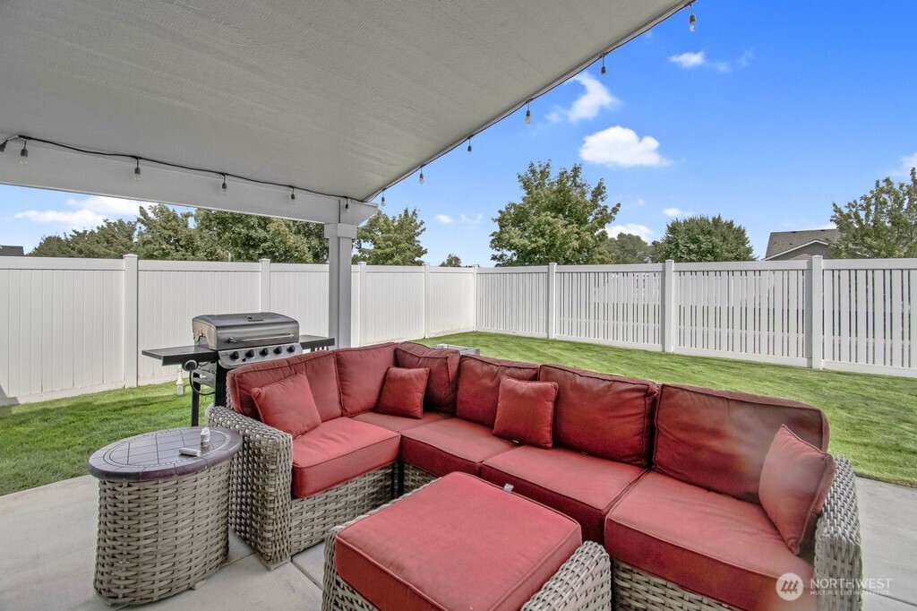 1534 Larkspur Drive Property Photo 33