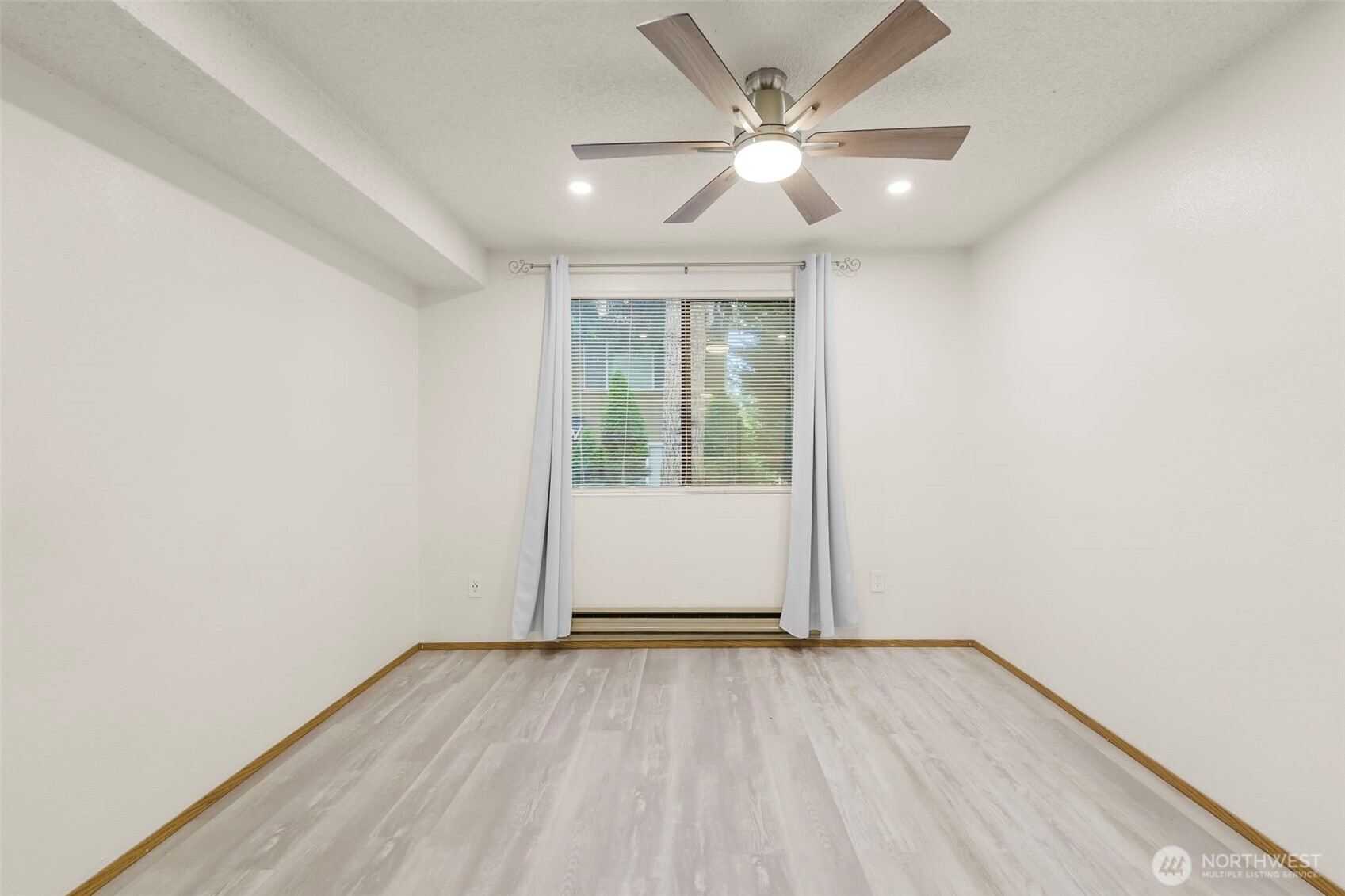 3322 I Street E203 Property Photo 19