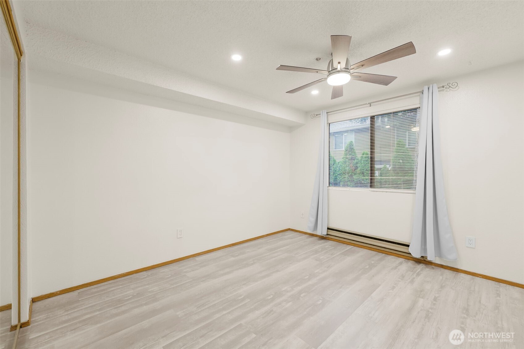 3322 I Street E203 Property Photo 20