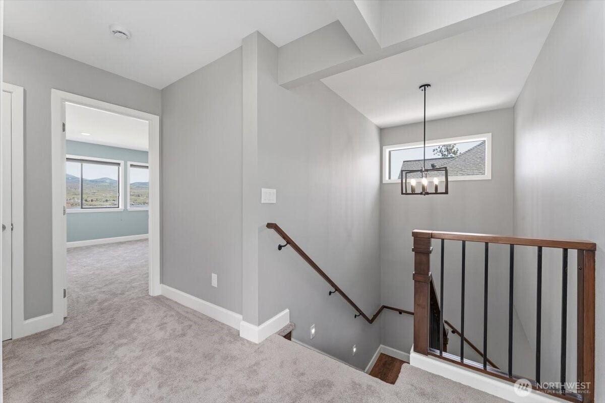 4124 Lakeview Place Property Photo 16