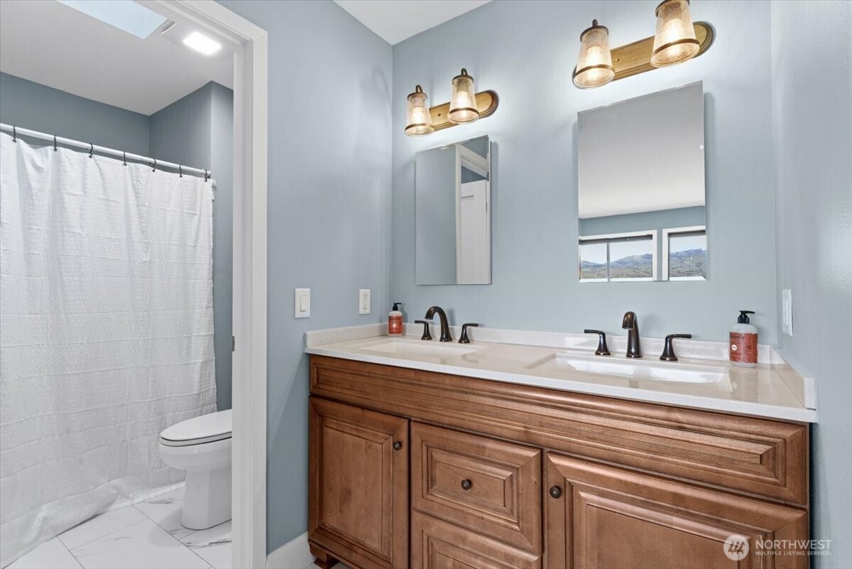 4124 Lakeview Place Property Photo 19