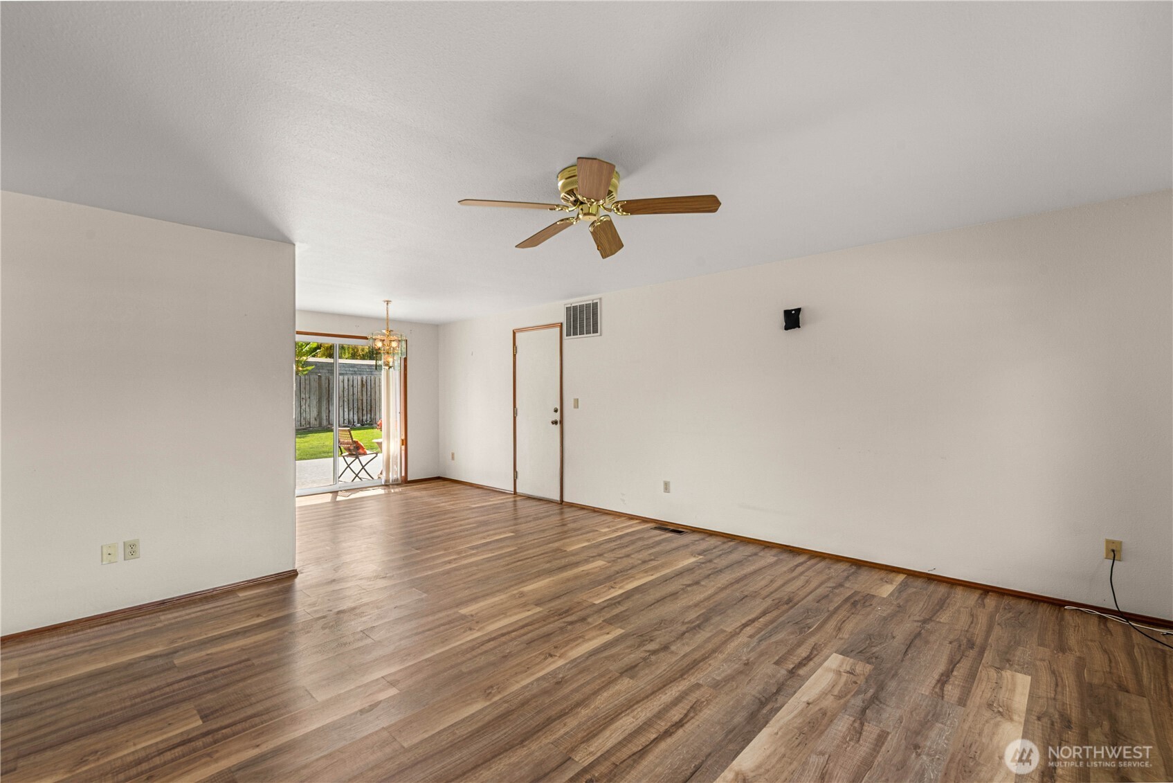 1313 Welch Avenue Property Photo 8