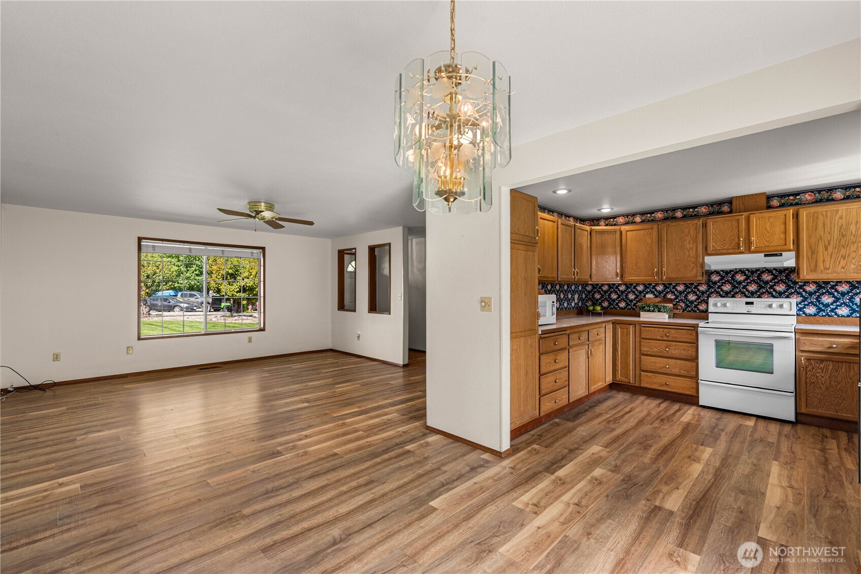 1313 Welch Avenue Property Photo 11