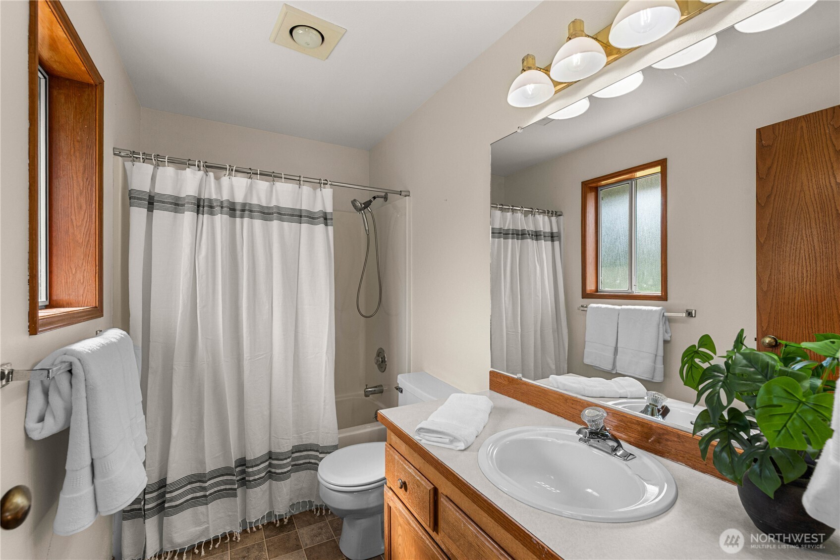 1313 Welch Avenue Property Photo 21