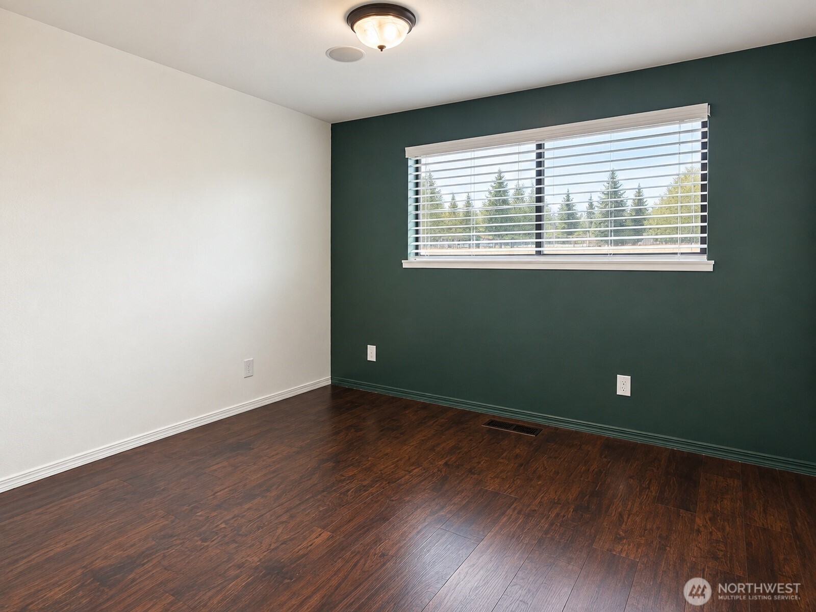 5408 176th Street Property Photo 19