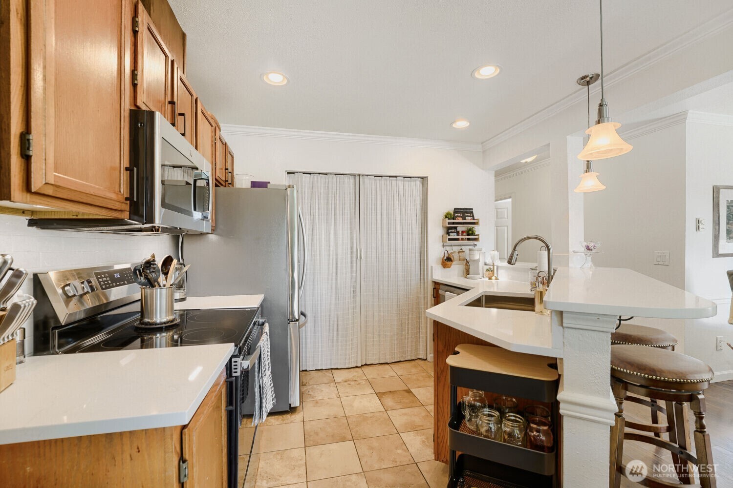 1111 S Villard Street A1 Property Photo 8