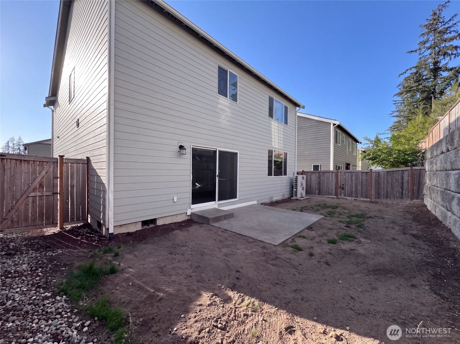 4335 Acacia Lane Property Photo 5