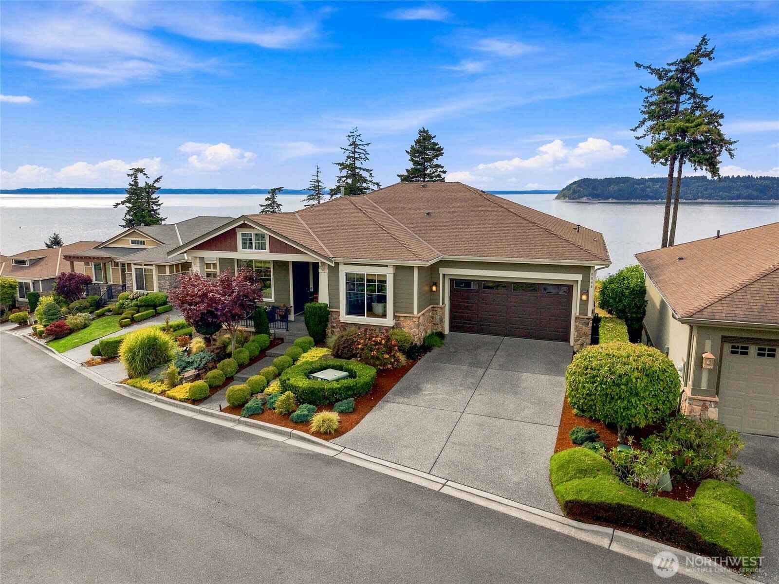 6664 Waterton Circle Property Photo 1