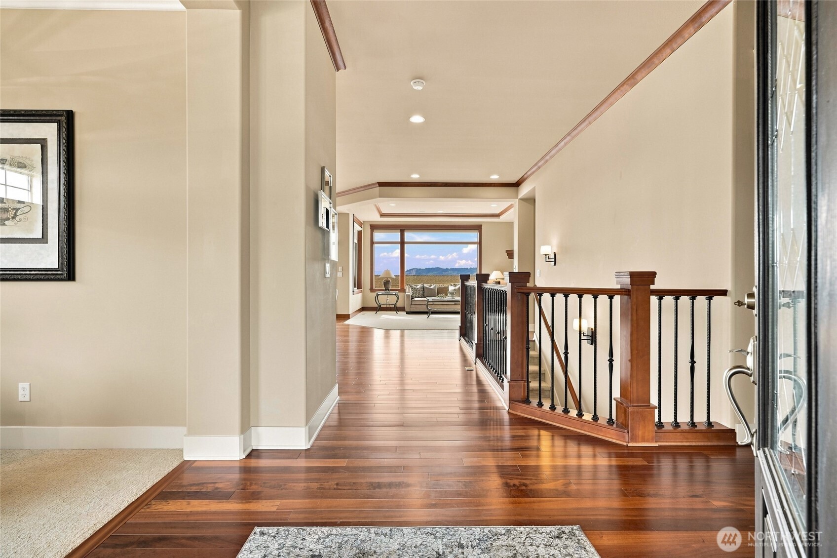 6664 Waterton Circle Property Photo 4
