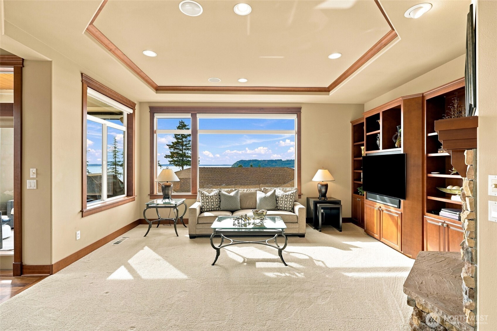 6664 Waterton Circle Property Photo 17
