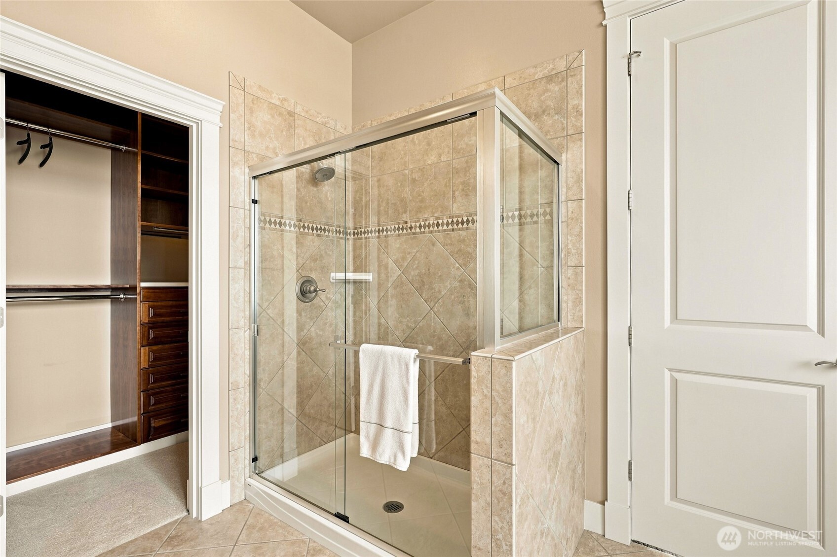6664 Waterton Circle Property Photo 24