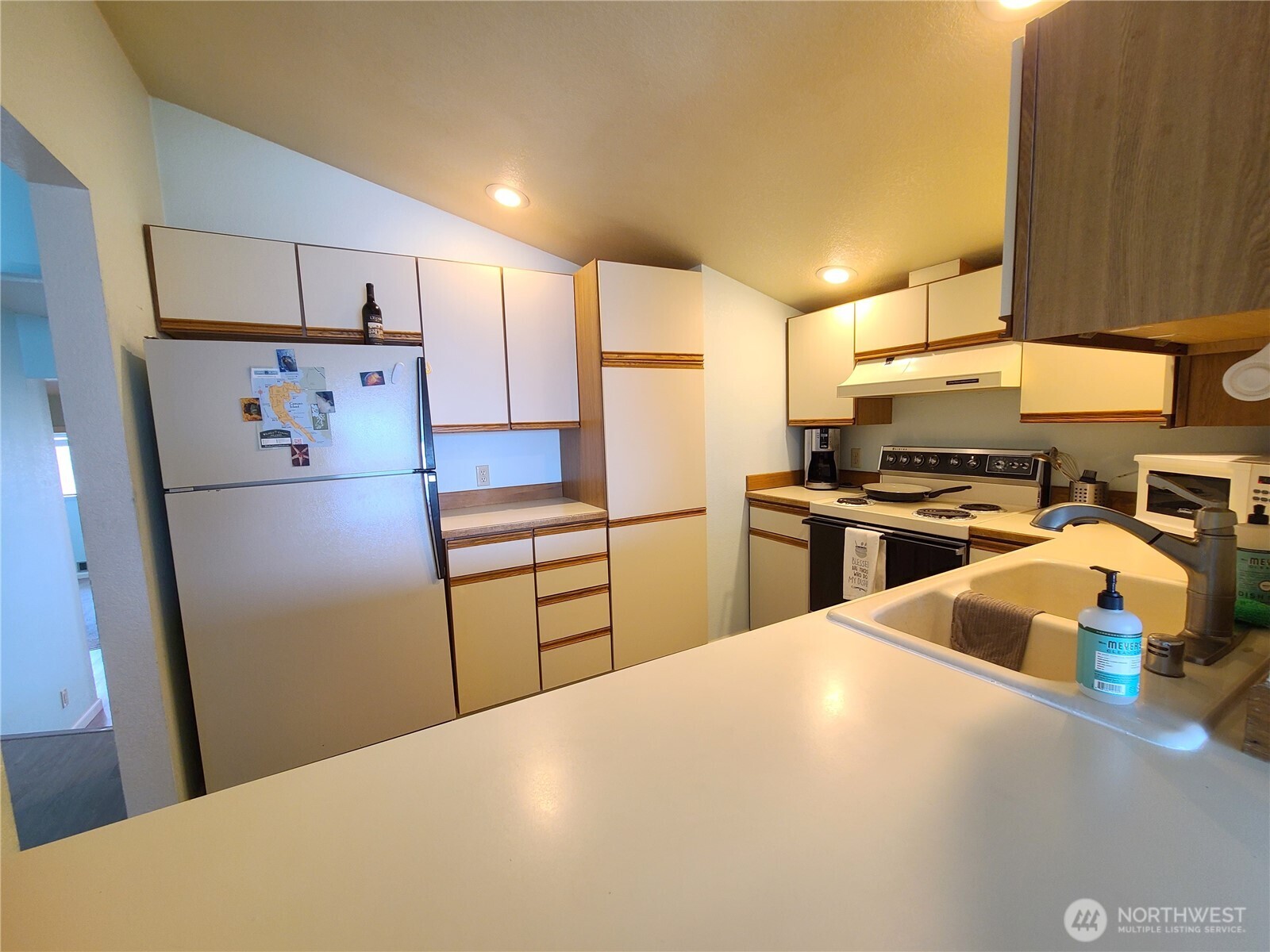214 Driftwood Shores Property Photo 14