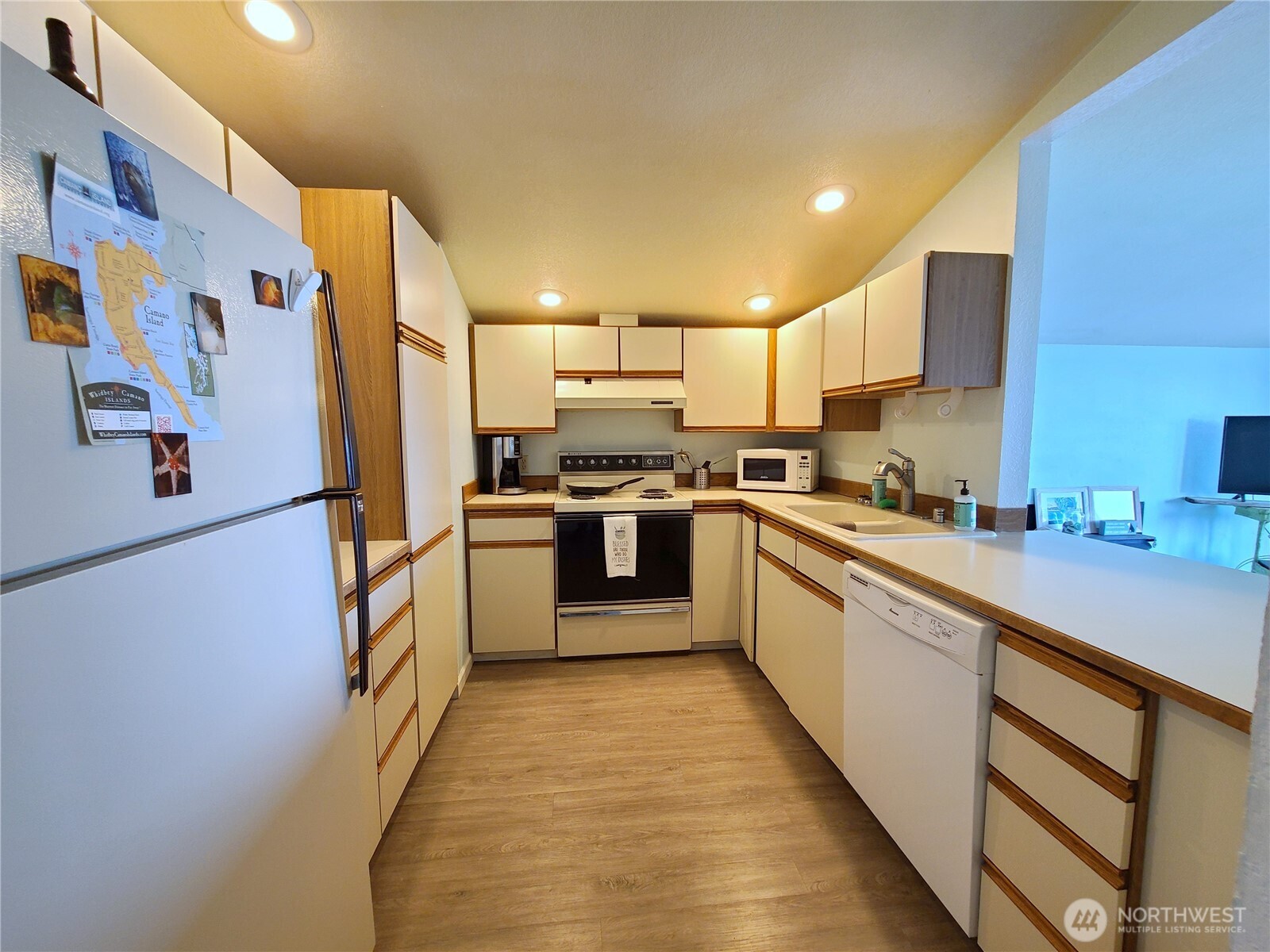 214 Driftwood Shores Property Photo 15