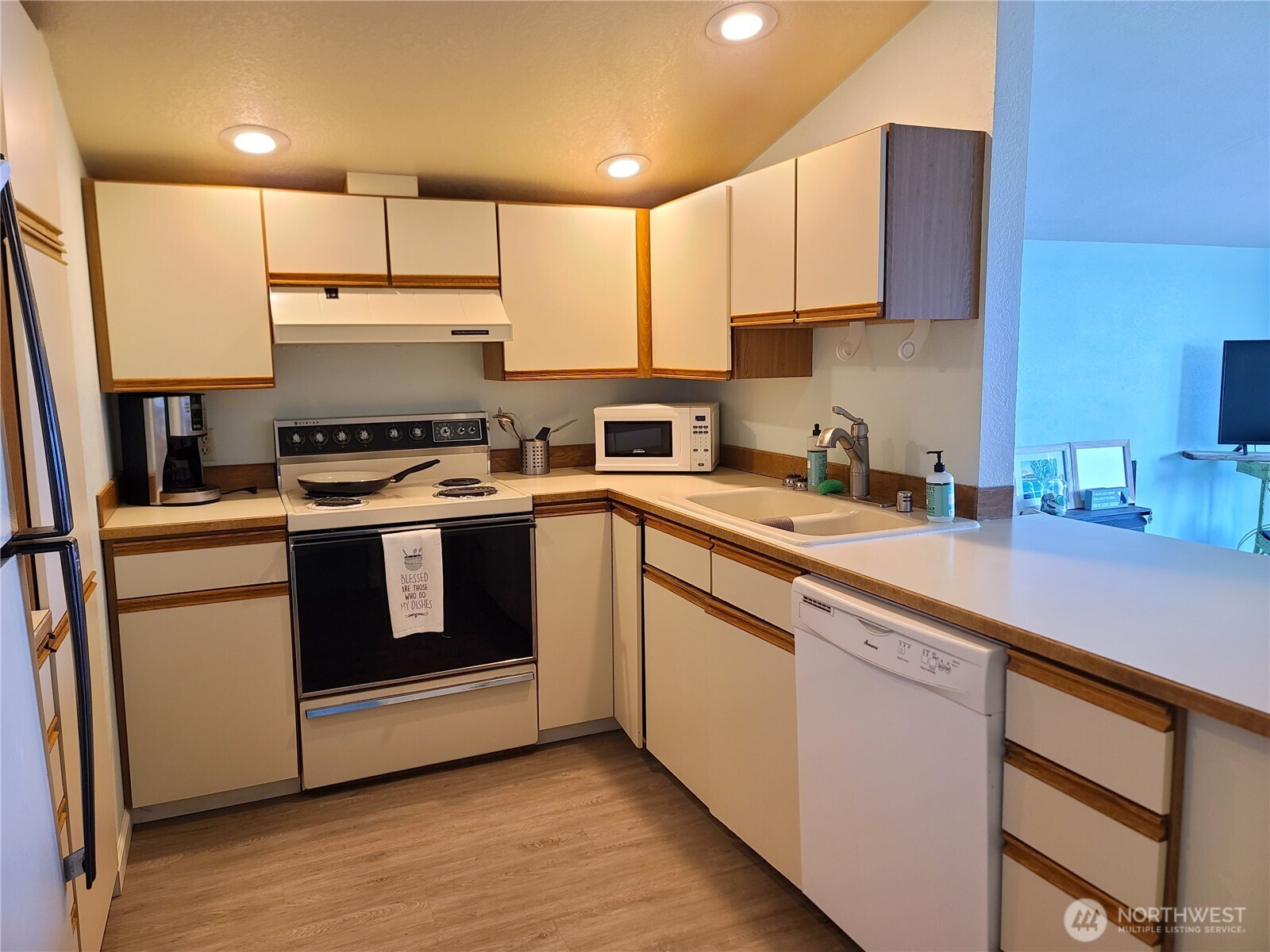214 Driftwood Shores Property Photo 16