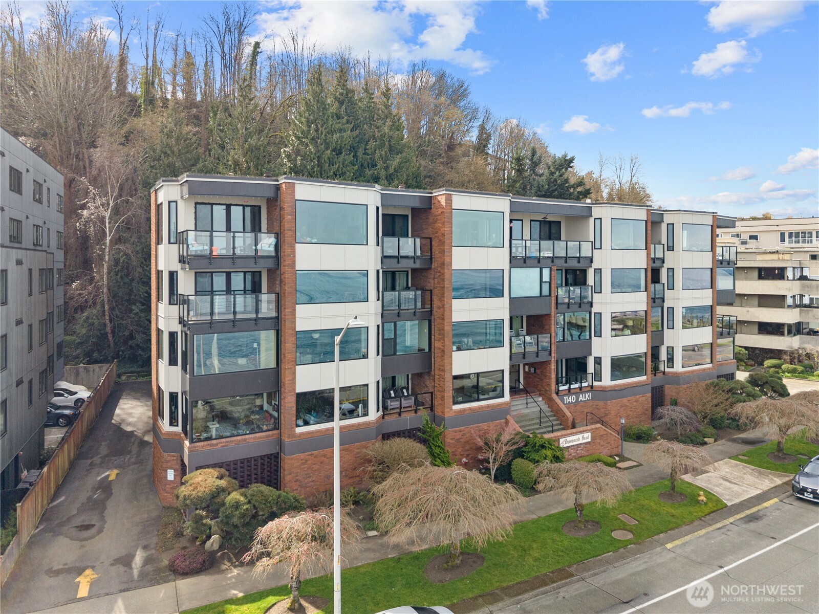 1140 Alki Avenue 204 Property Photo 21