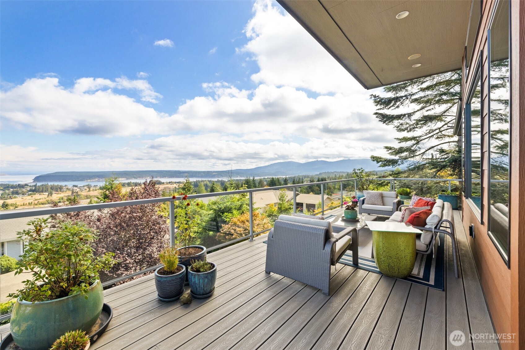 170 Flying Cloud Street Property Photo 10