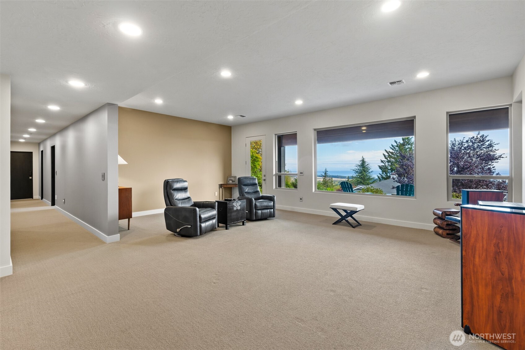 170 Flying Cloud Street Property Photo 27