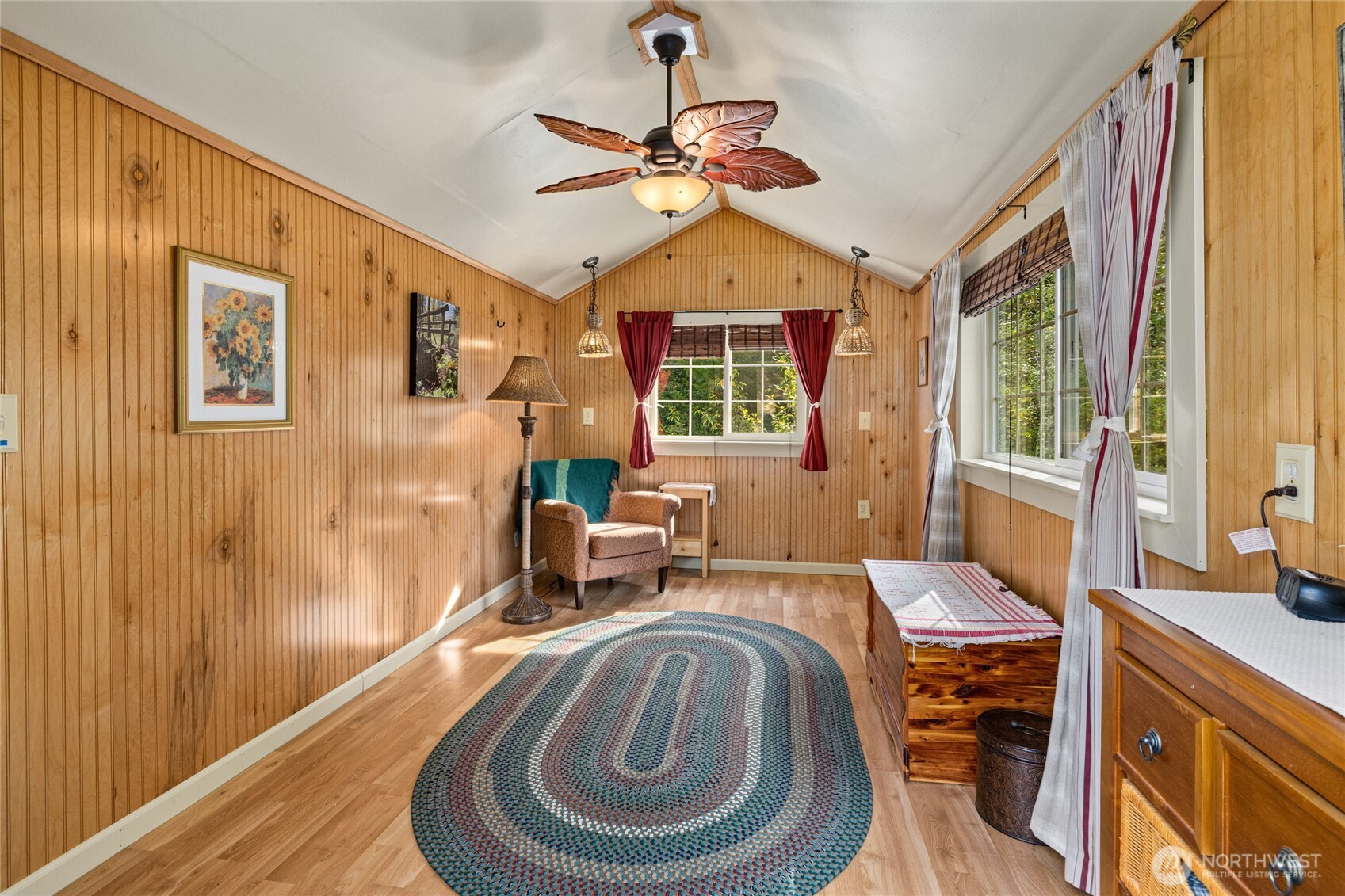 760 Wagon Wheel Rd. Property Photo 8