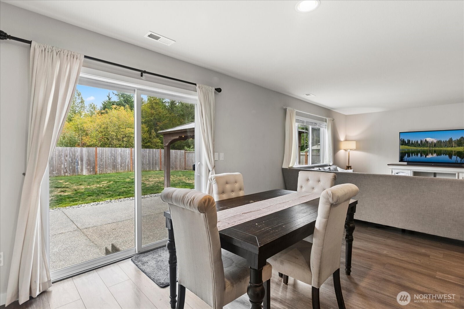 10513 Tailspar Avenue Property Photo 12