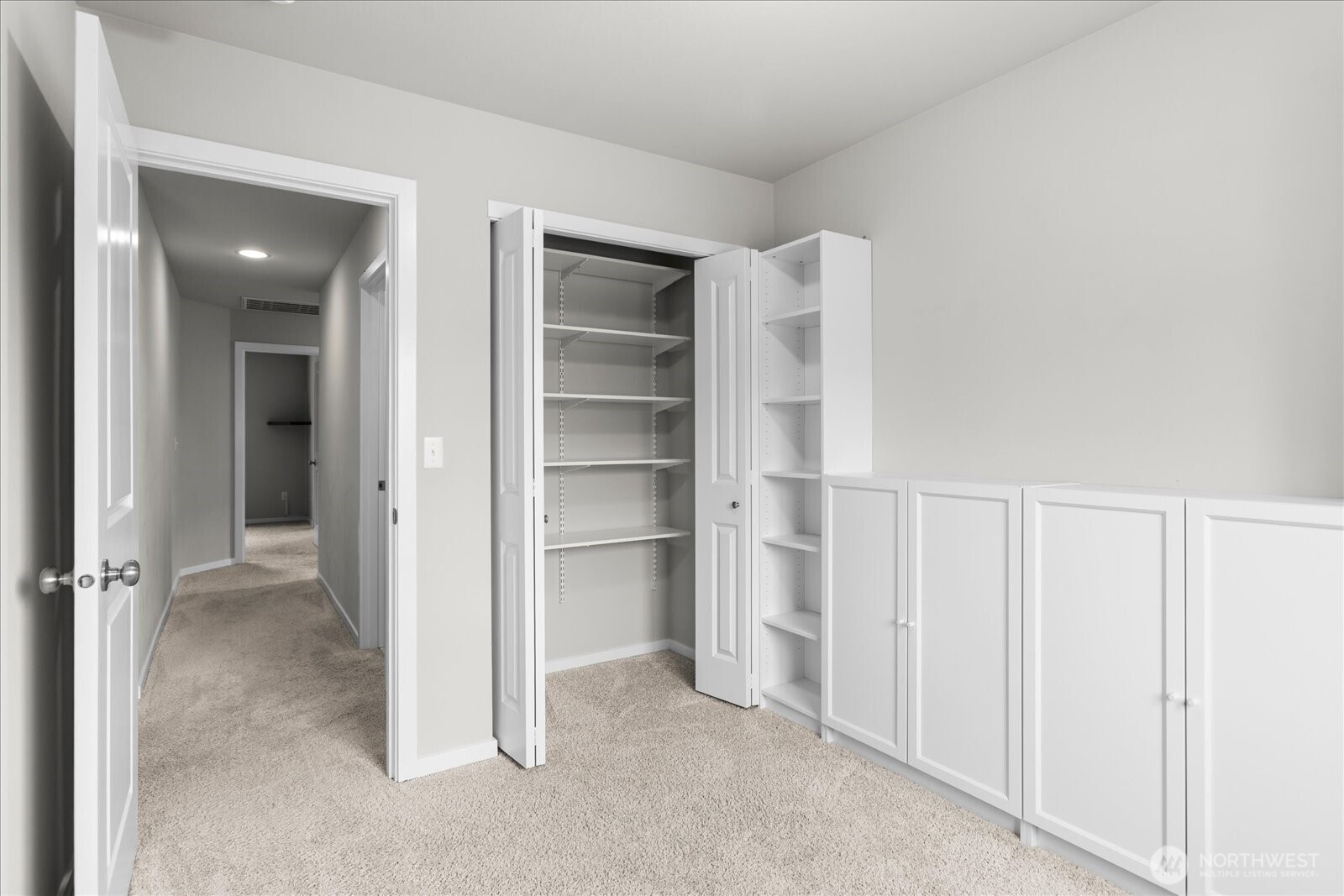 10513 Tailspar Avenue Property Photo 27