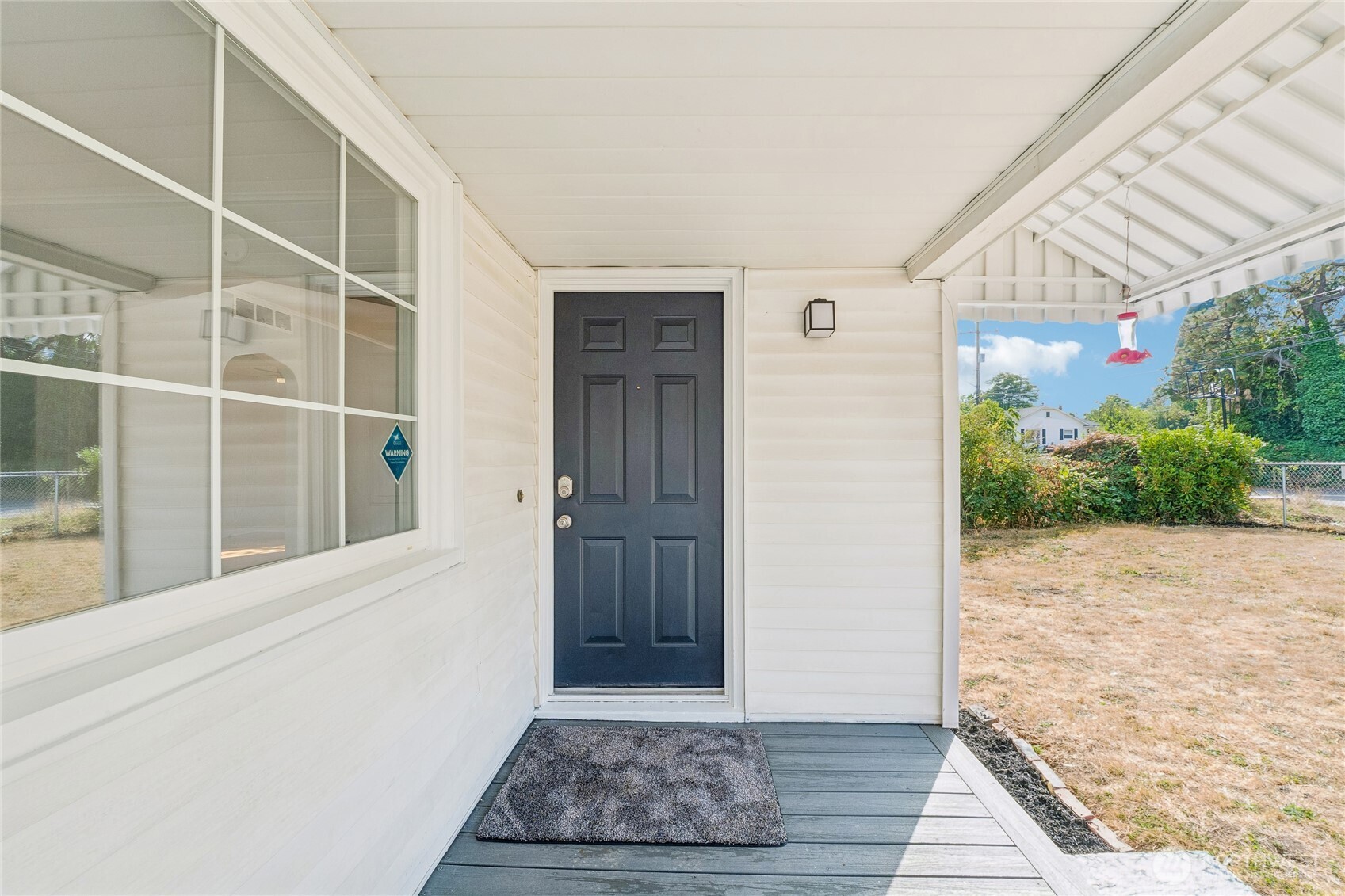 1048 S 100th Street Property Photo 5