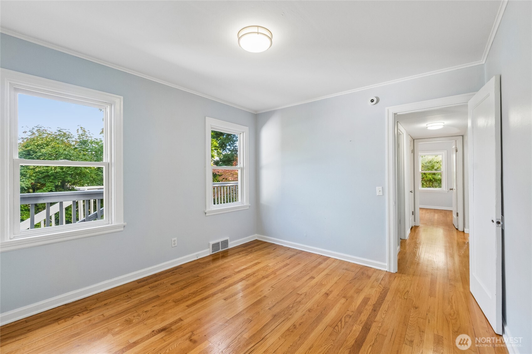 1048 S 100th Street Property Photo 18