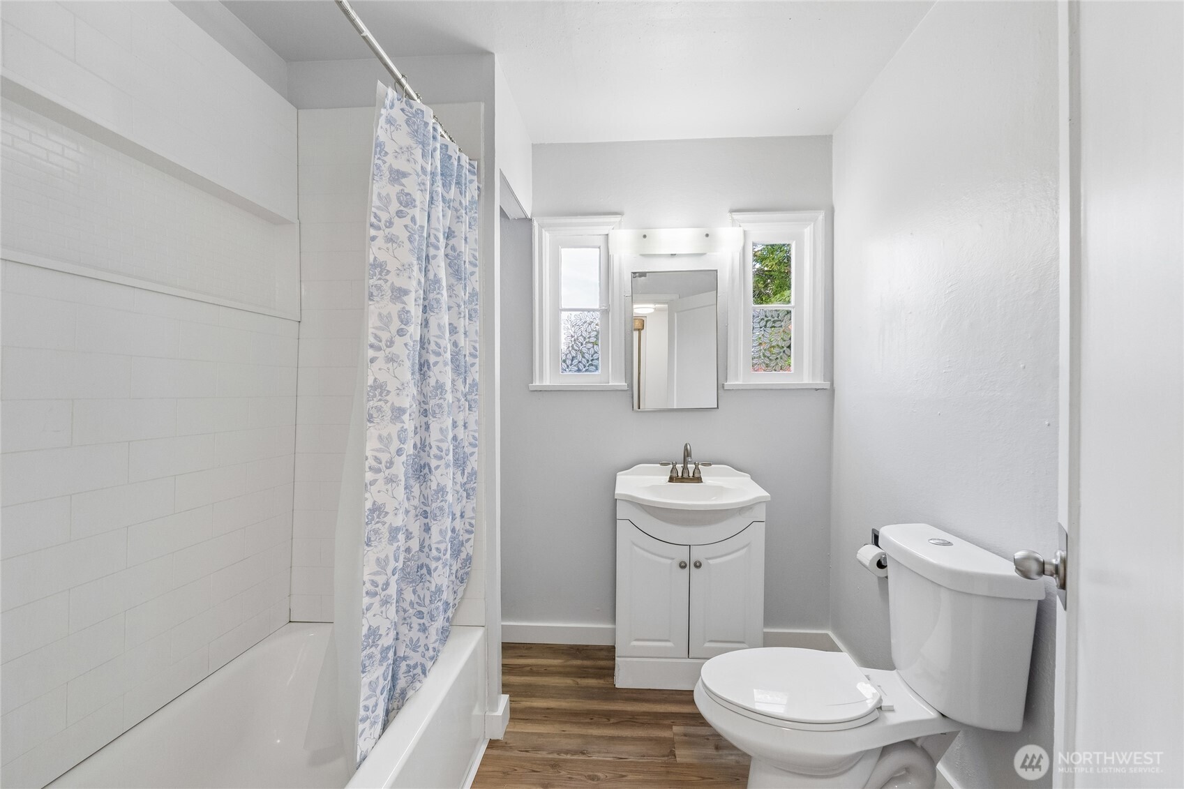 1048 S 100th Street Property Photo 19