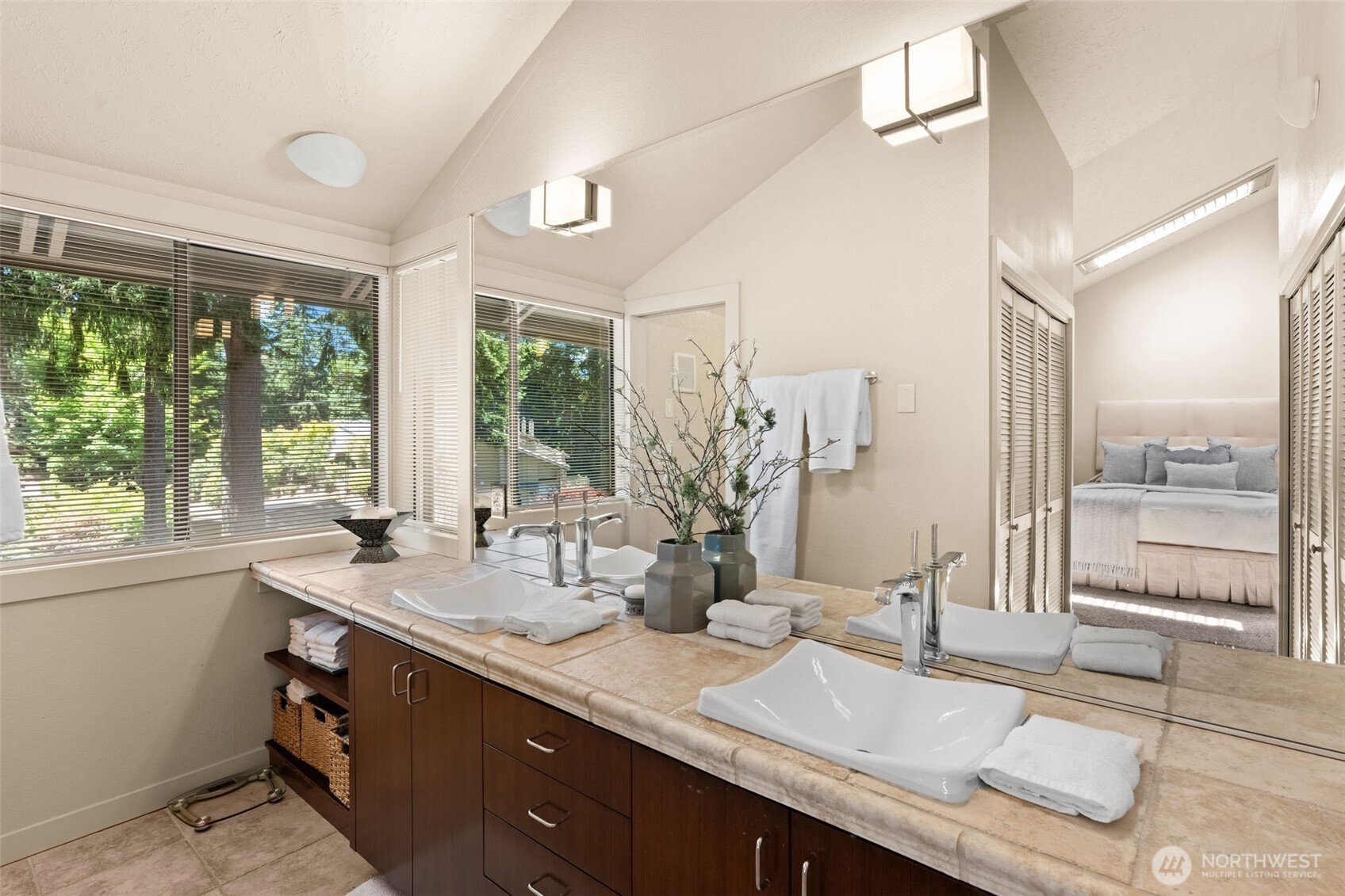 2023 Narrows View Circle B214 Property Photo 23