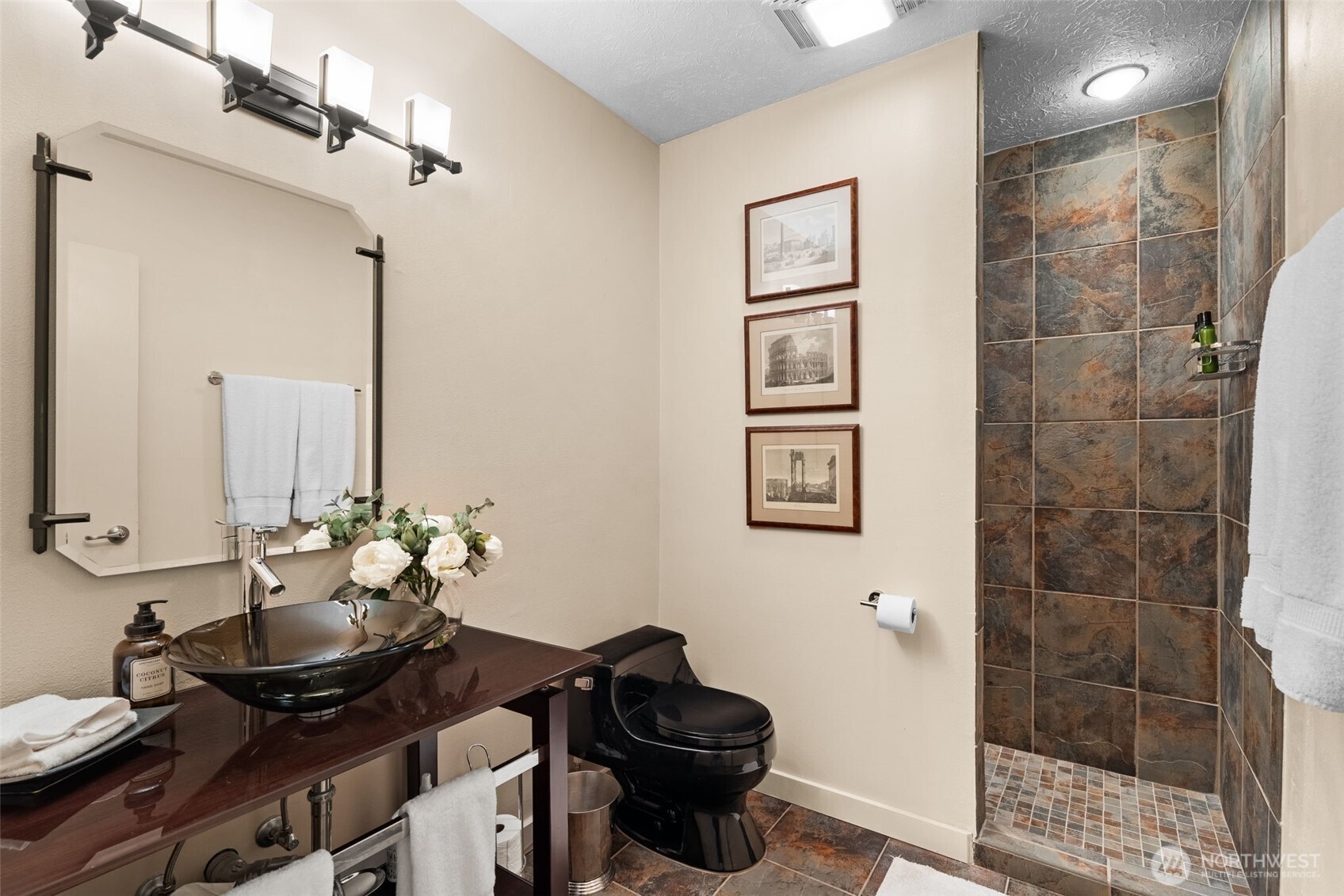 2023 Narrows View Circle B214 Property Photo 26